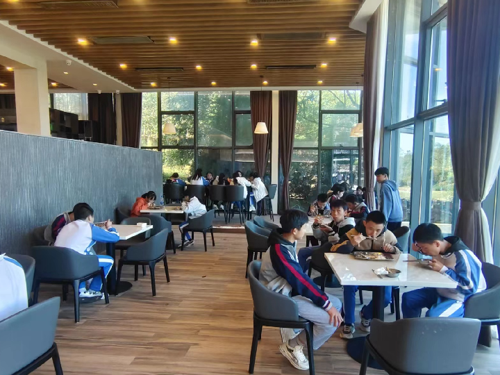 用餐区